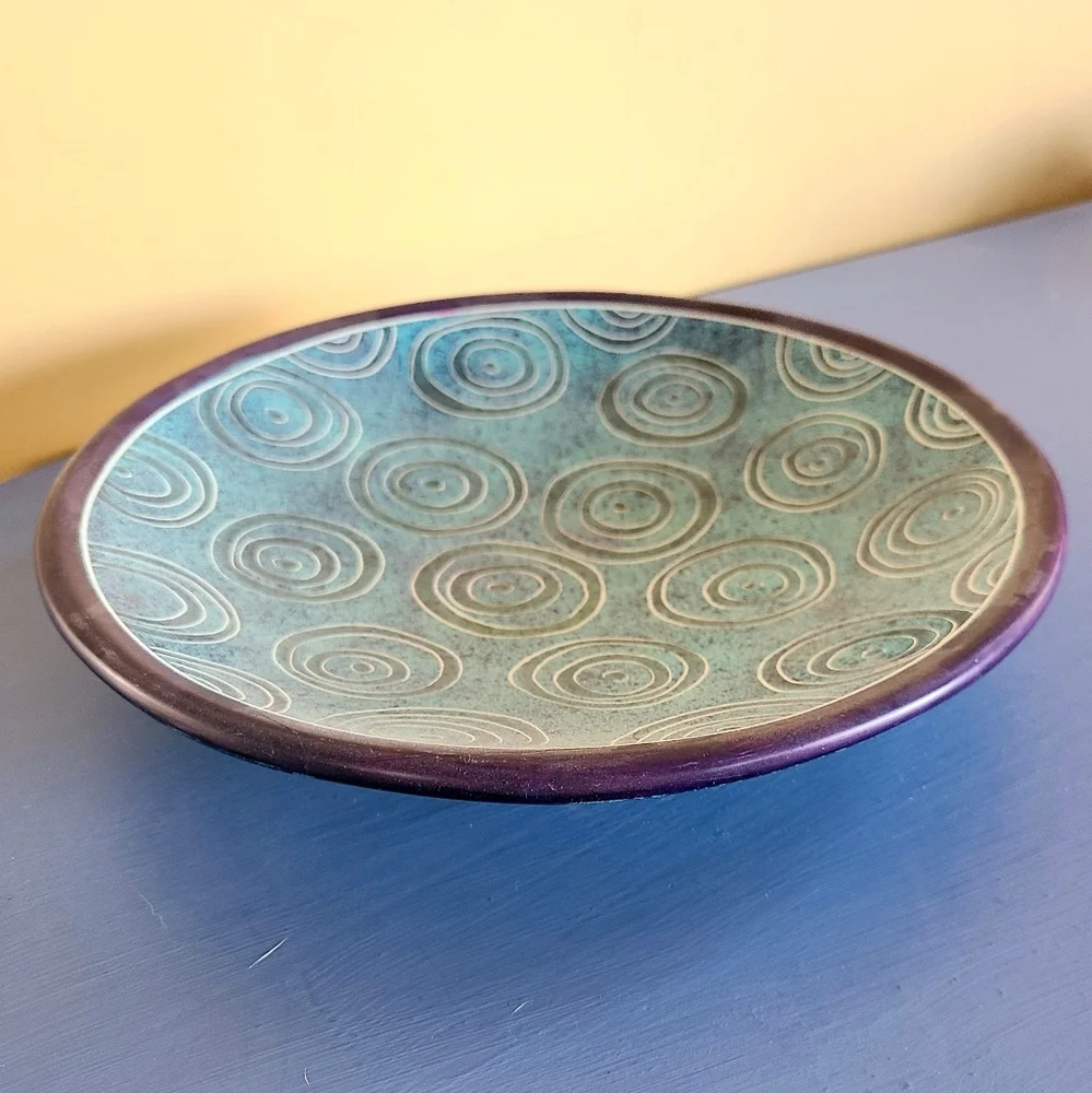 Hand Painted Decorative Plate from Kenya